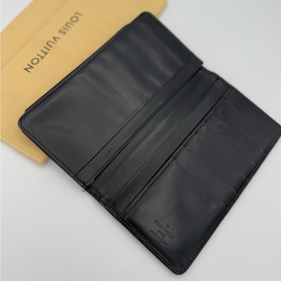 Louis Vuitton Black Epi Leather Brazza Wallet - Picture 4 of 8